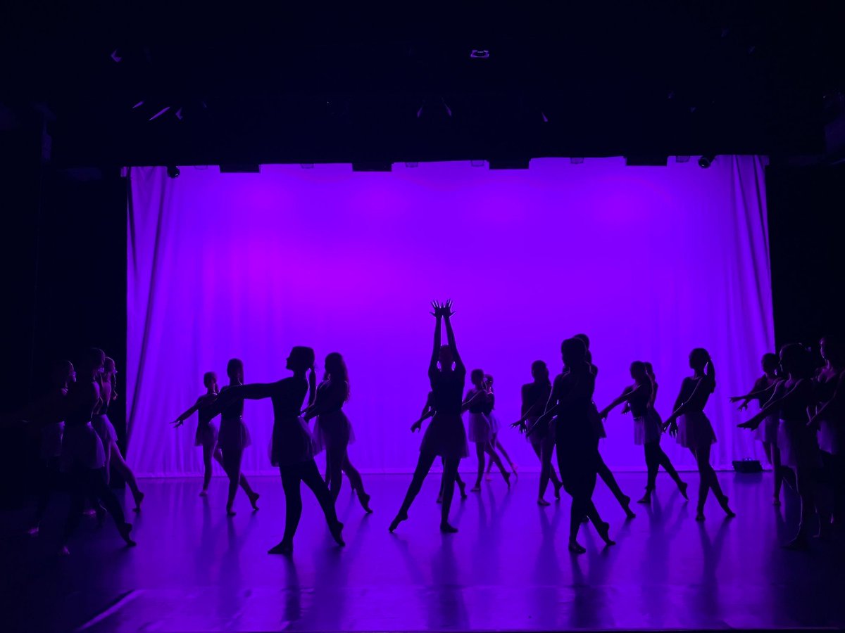 wildernschool's tweet photo. Congratulations to all of the students performing in the dance showcase this evening. It was absolutely stunning and we are so proud! #teamdance #pride #wearewildern https://t.co/WqFo1omBgN