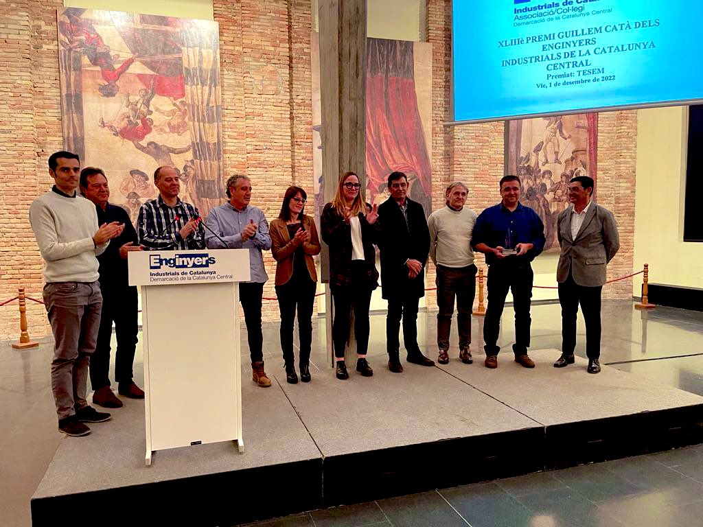 CambraOsona's tweet photo. Molt contents de poder acompanyar a l’empresa #Tesem de Torelló aquesta nit a la Sala Sert
▶️ Acte de lliurament del 43è Premi Guillem Catà
▶️ Reconeixement merescut a l’equip tècnic de l’empresa Tesem https://t.co/ydxUouQ9lT