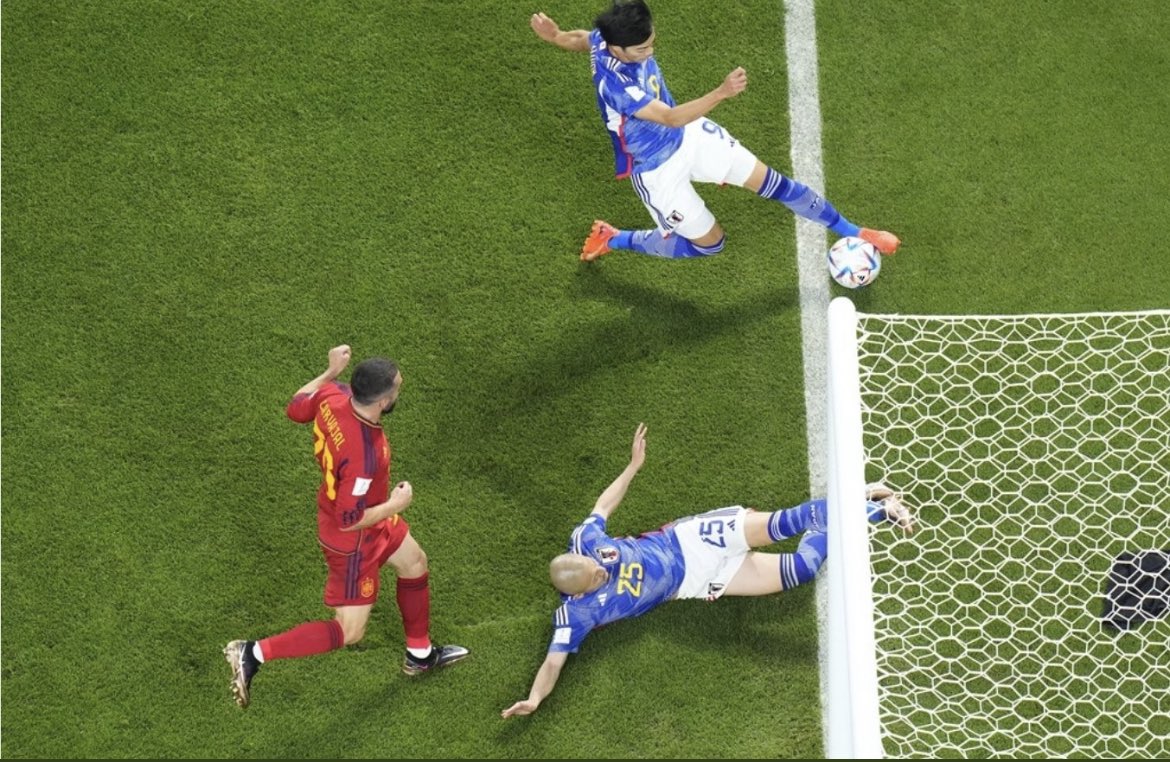 It’s a win for technology! Fantastic decision! <a href="/itvfootball/">ITV Football</a> <a href="/GNev2/">Gary Neville</a> <a href="/ITVSport/">ITV Sport</a> <a href="/markpougatch/">Mark Pougatch</a>