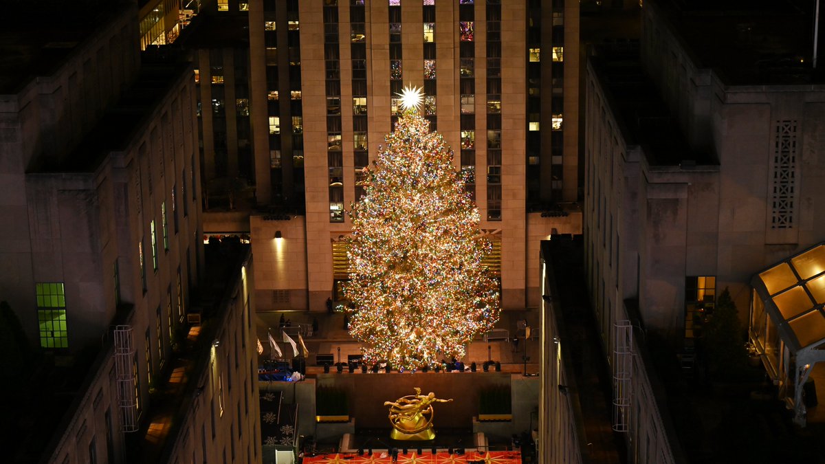 Last night’s tree lighting. 🎄 #RockCenterXmas
 
Congratulations to our client <a href="/rockcenternyc/">Rockefeller Center</a> and our Rubenstein team, who helped light the world’s most iconic Christmas tree.
—
Photo credit - Diane Bondareff/AP Images for Tishman Speyer