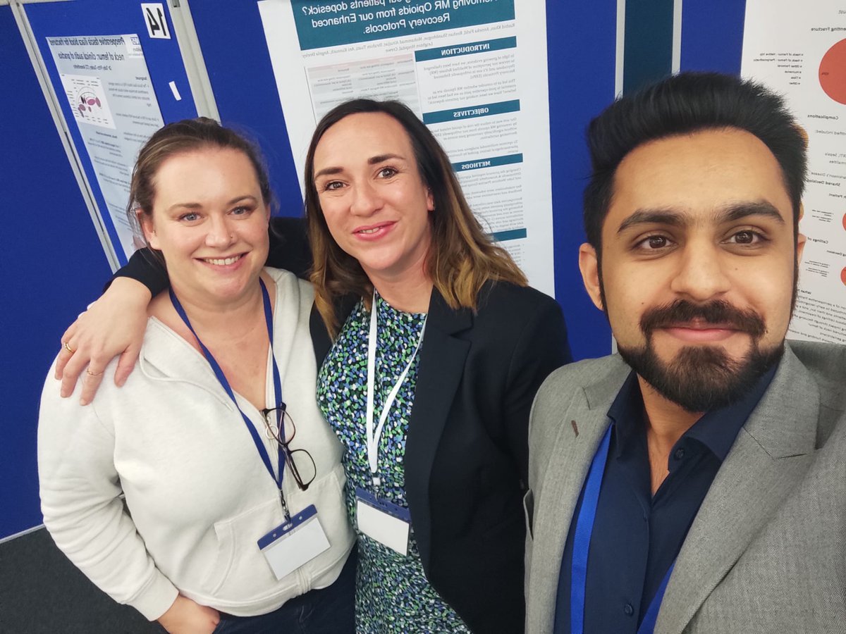 Teamwork makes the dream work!! Oral presentation completed <a href="/BSOA_org/">B.S.O.A</a> proud <a href="/MidCheshireNHS/">Mid Cheshire Hospitals 🏥</a> pain team!!! <a href="/AngelaDeeley/">angela deeley</a> #bsoaagm2022