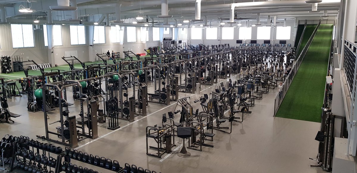 SgmAbn's tweet photo. Once again the #Pineland Underground marketing continues to impress, looks like they have a Street Team canvasing the high traffic areas.
Great facility over at @3rdSFGroup thanks to the @USASOCNews team for setting up a smoker. If this looks nice? @GoArmySOF https://t.co/j2caOu8YM6