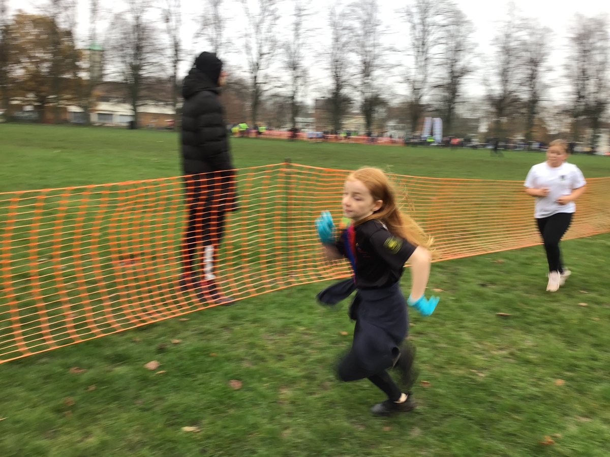 InglehurstJun's tweet photo. Cross Country!
This afternoon, we took a team of runners to Victoria Park to take part in the Cross Country festival. In what was an extremely cold afternoon, we couldn't be more prouder of our children. They didn't stop encouraging each other all afternoon! Well done #TeamIJS https://t.co/oqblHgipIm