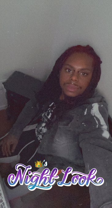 Was koolin at my mom&rsquo;s https://t.co/PFS5f3orxM