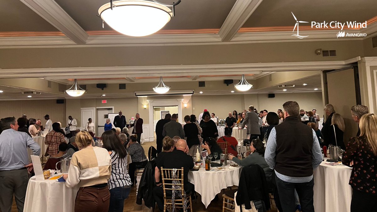 ParkCityWind's tweet photo. #ParkCityWind was proud to sponsor and attend #Bridgeport Caribe Youth Leader's Annual Wine & Beer Tasting Event. BCYL has served thousands of Bridgeport youth since its founding in 2003. Cheers to many more successful events, BCYL! #BCYL #BridgeportCaribeYouth https://t.co/OHvIL3Cbqw