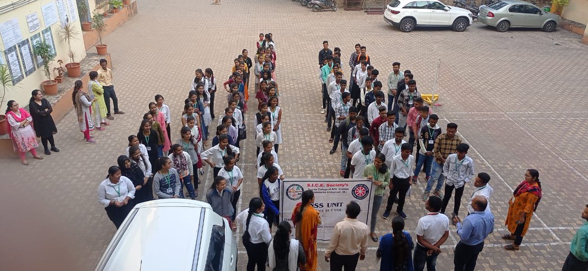 ZoneNss's tweet photo. NSS Unit of SICES college organised activities on 1st December 2022.
Rally ,Guest lecturere from HIV AIDS Department, Chhaya Hospital and Rangoli Competition.
@CMOMaharashtra @PMOIndia @_NSSIndia @dcarthigueane @kamalkumarkar https://t.co/YEjzsLYrck