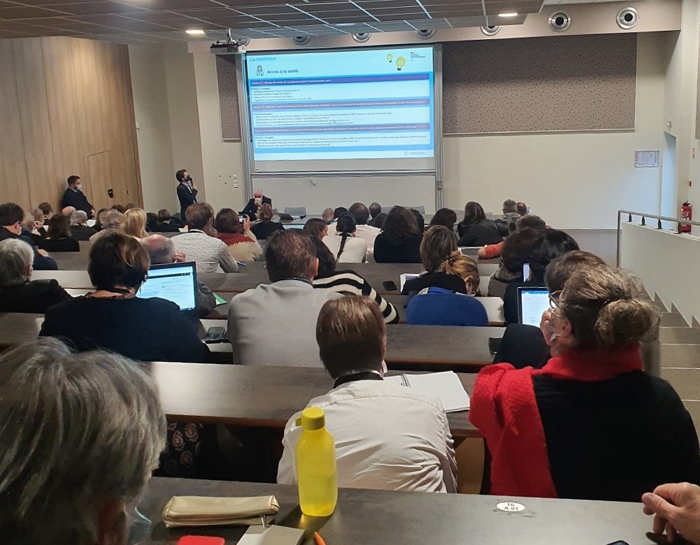 #CNR santé 
Aujourd'hui en Indre-et-Loire se déroulait une réunion du Conseil National de la Refondation. 
Avec la participation de Karine Lourdel, Directrice du SSR Le Clos Saint Victor, Ugecam
#adhérentFEHAP

<a href="/FEHAP_CentreVDL/">FEHAP_CentreVDL</a>