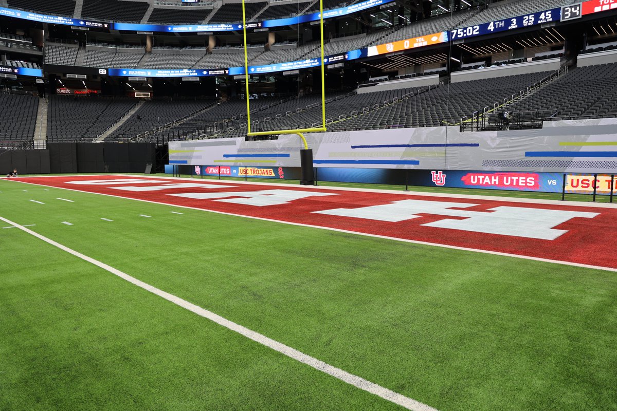 pac12's tweet image. The stage is set. 🤩

#Pac12FCG