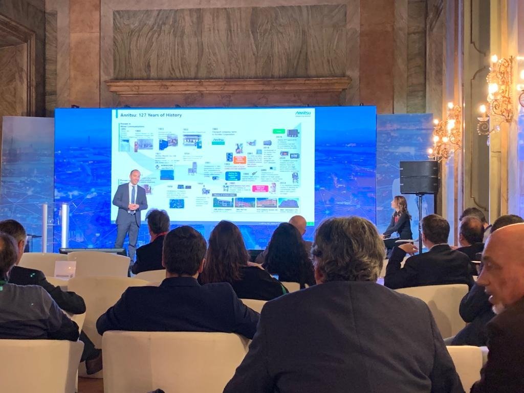 #5GItaly2022 Enrico Brinciotti, Business Development Manager, @Anritsu : “Tra le caratteristiche del #6G emerge la latenza bassa e la sostenibilità ambientale ed economica“ #TLC