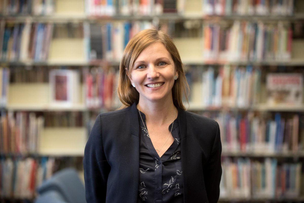 QueensEduc's tweet photo. Our own @PamelaBeach1 is doing unique research into how reading is taught in alternative contexts. Learn all about this research and the ways Pamela is supporting students and teachers in the classroom: https://t.co/Wpa7ISppPU

#QueensEduc #Literacy #Research #Education https://t.co/hxGwvFHPTk