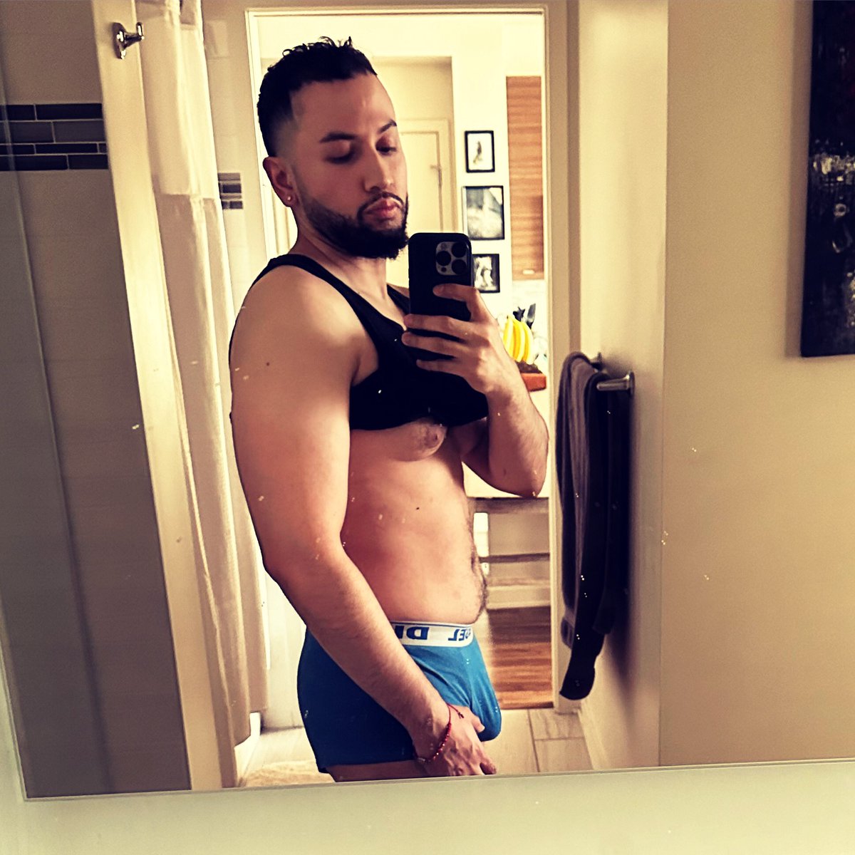 Weighing in at 190lbs and almost 33 years old