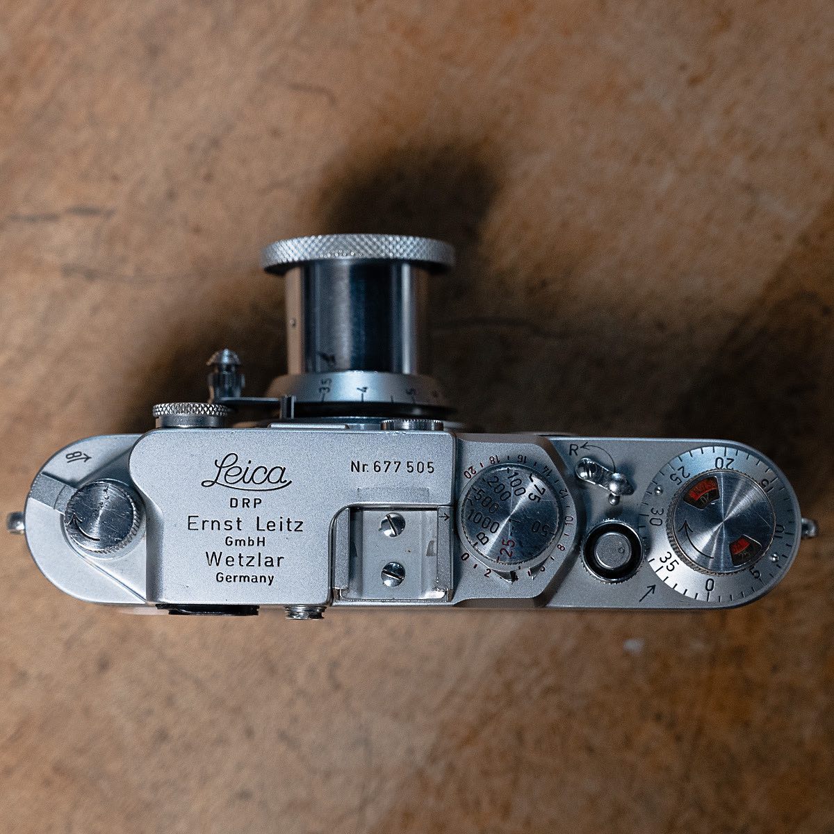 beauphotostore's tweet photo. NEW IN USED! This red dial Leica IIIF is one of Leica's last screw mount bodies. The IIIF by itself is very light and even with the 5CM F3.5 Elmar, this combo makes this camera one of the lightest rangefinders on the market. The body and lens is $1000! #leicaIIIf #filmatbeau https://t.co/Wih3iDgoLJ