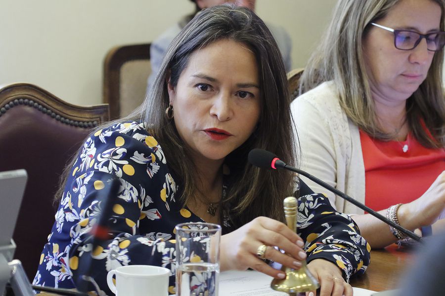 latercera's tweet photo. 🔴 #LaTerceraPM | Joanna Pérez tras renunciar a la DC: “Abandonamos a nuestros electores y el partido fue secuestrado por la izquierda” https://t.co/bL53vsgSDP https://t.co/pVtgPwfYAX