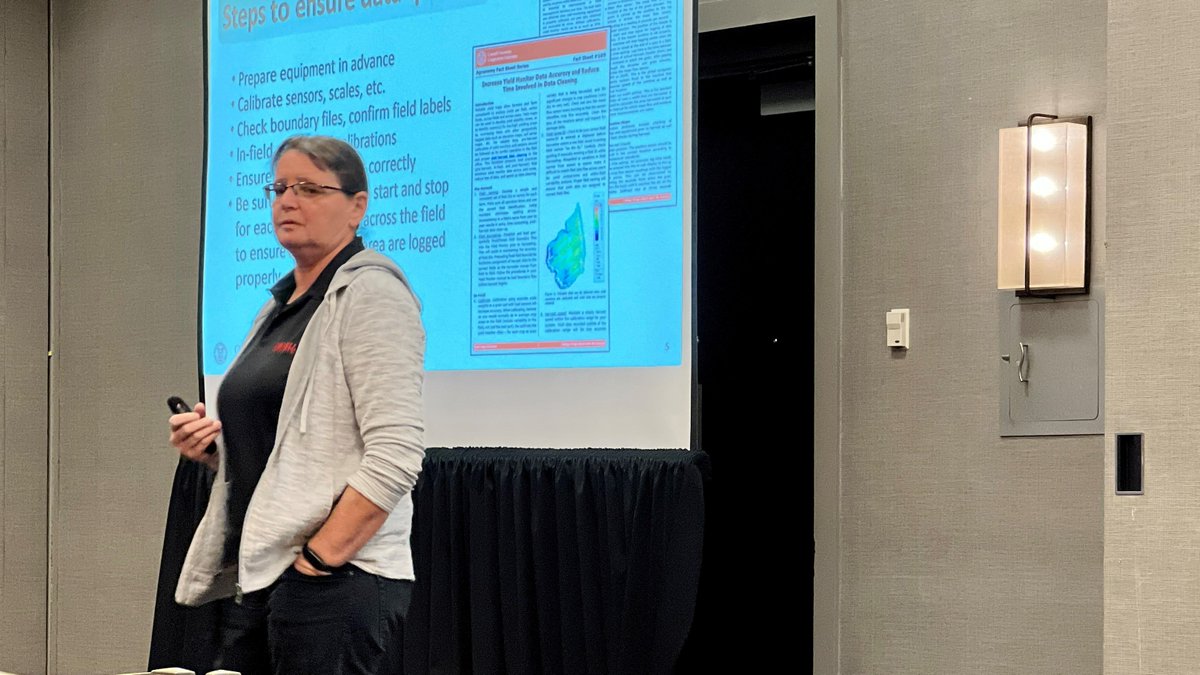 CornellNMSP's tweet photo. The team had the opportunity to present our work on yield stability zones and on-farm research at the 2022 NE Region CCA and Field Crop Dealer Meeting in Syracuse this week. Great opportunity to meet, network, and extend our invitation to join our growing #OnFarmResearch network! https://t.co/xzQjb8Zvlp