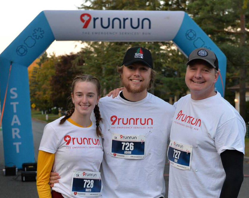 9RunRun's tweet photo. #TBT to this year's 9runrun and new all the new memories made! Thank you to everyone who joined us and participated to raise funds for @ottfrf. #9runrun #9runrunOttawa #ottfrf #OttawaFirstResponders #OttawaFirstRespondersFoundation https://t.co/qSUIcuWXi8
