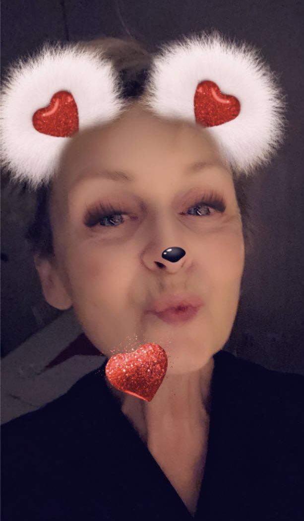 stenholm_c's tweet photo. Puss på er gott folk! 
And goodbye @elonmusk . Nu återgår jag till Instagram. Det passar den här sköra lilla mänskan bättre. https://t.co/dAnsXiIcCR