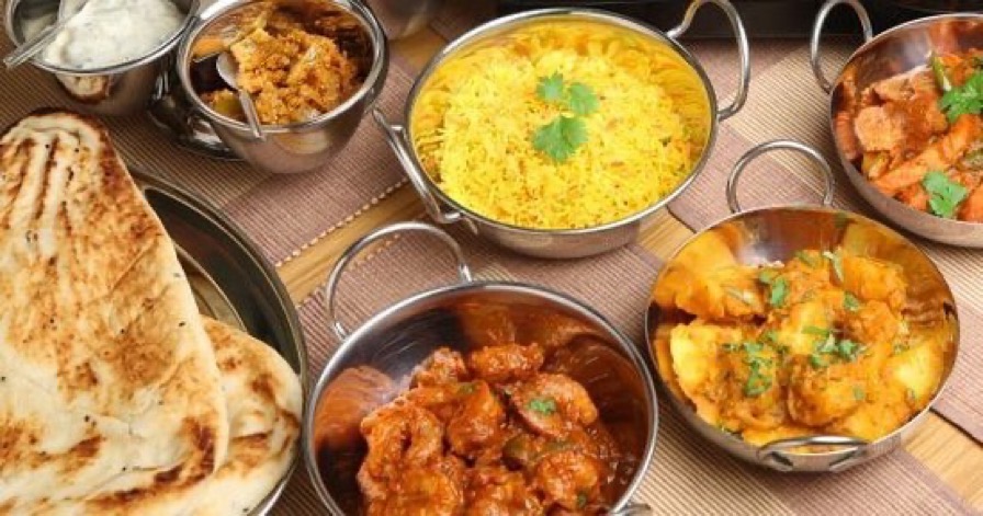 Shalimar1989's tweet photo. The Shalimar Takeaway is OPEN NOW 😍😍😍

Let us make your Thursday night epic 🤩

Ring your collection order through on 
01743 231231 https://t.co/BCI2aTQpjO