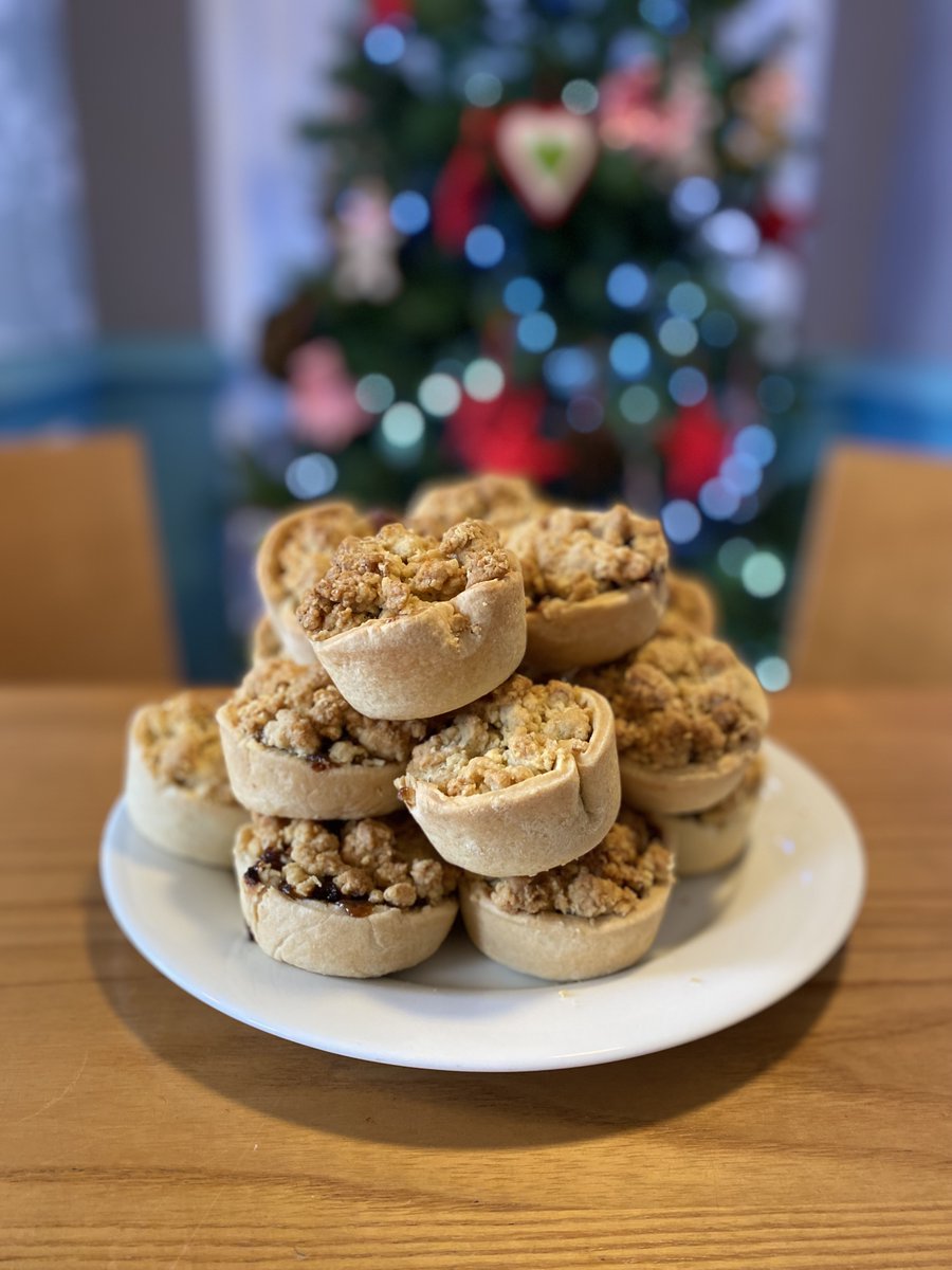 NTKillertonFash's tweet photo. Get into the Christmas spirit with a seasonal treat from the cafe. Mince pies are on the menu throughout December, yum! ๐
Are you feeling festive yet?
๐ธ National Trust / Stacey Masters
#ChristmasatKillerton #NationalTrustChristmas #NationalTrustSouthWest #DevonDaysOut https://t.co/5zEVgzPaoA