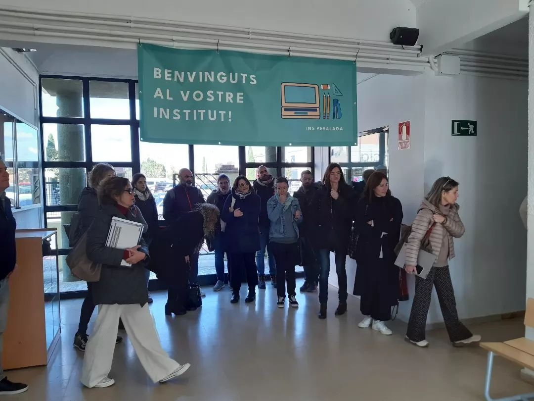 SEBaixEmporda's tweet image. 2a sessió #XTTE a l'@insperalada. Aprofundim amb el vector de perspectiva de gènere i compartim experiències: Un curs en píxels @insperalada i Comunicació i veu @Cemporda 
@sealtemporda @crpselva2 @CRPGARROTXA @sepladelestany @segirones