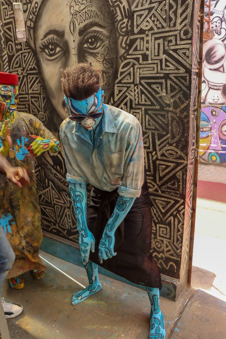 BloggersCM's tweet photo. L’art l’expression profonde de l’esprit.
#BODYPAINTING, #DANSE, #DEAMBULATION, #ECHASSES #NotreFutur @FVolontaires @IFCameroun @AfriqueFrance @CabinetCivilPRC https://t.co/f9DDbpVebY