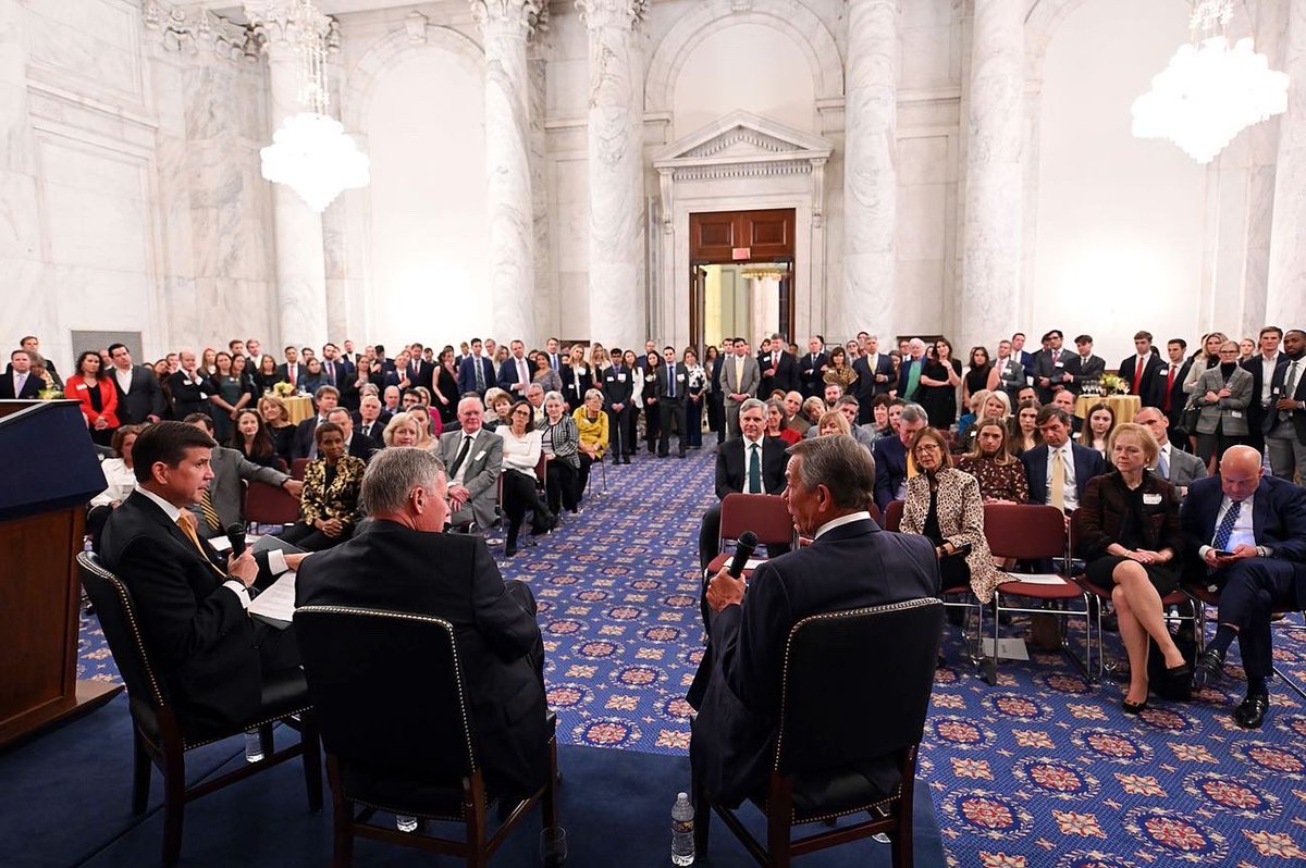 WakeForest's tweet photo. Photos from an evening honoring Senator Richard Burr (’78) upon his retirement from his career of public service. The event featured brief remarks from @PresidentWente and a conversation between @SpeakerBoehner and @SenatorBurr. https://t.co/vnCSOGnFyu