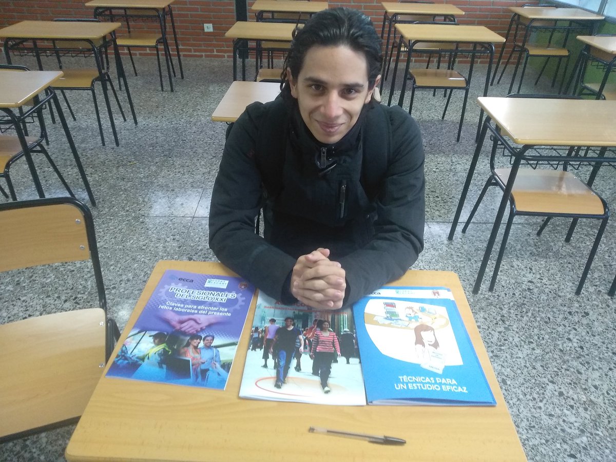 gzaracho_ecca's tweet photo. Él es Kevin uno de los jóvenes que retorna a la educación reglada con el sistema ECCA mediante una beca del programa #Ocupat promovido por @ImpulsAlicante Gracias por ayudarnos a ser respuesta.
#EccaVaContigo
@ECCAalicante https://t.co/2APGBZ5WlZ