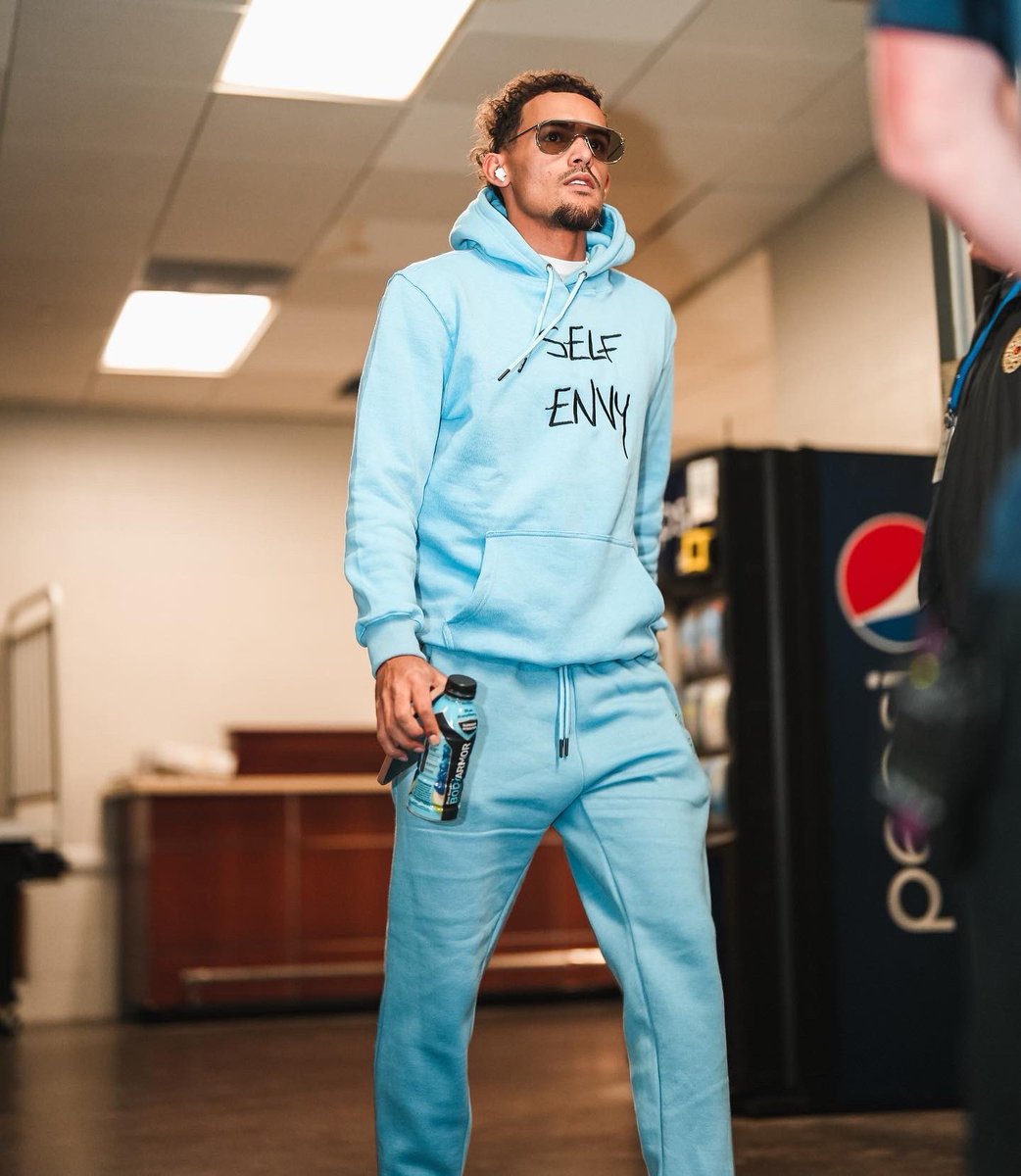 TheTraeYoung's tweet photo. https://t.co/LhlFhDpbp9
