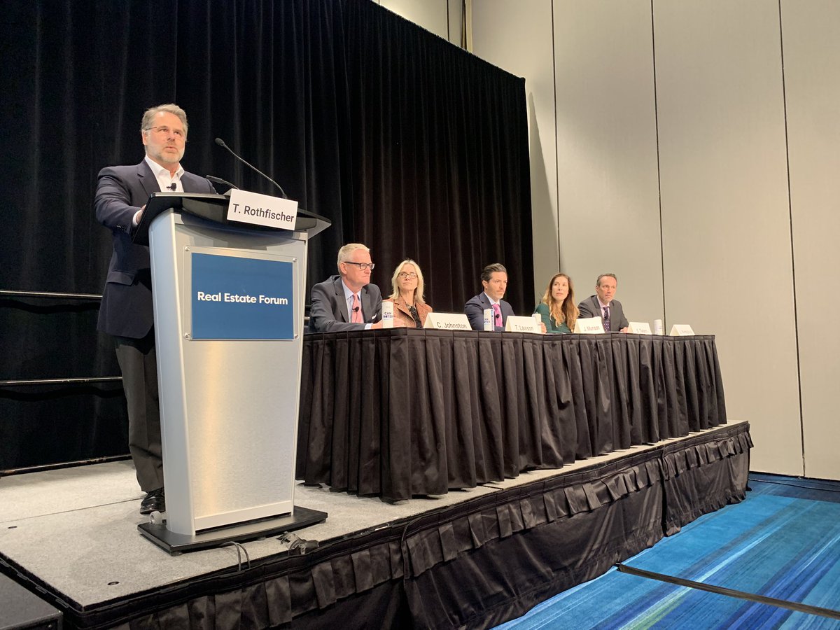 re_forums's tweet photo. At #TREF22 we examined the availability of public and private debt and equity for Canadian real estate from the perspective of the capital markets, borrowers, mortgage originators and institutional and non-bank lenders. Thank you to our sponsor @PeoplesGroupFin https://t.co/mDeuOaKWG4