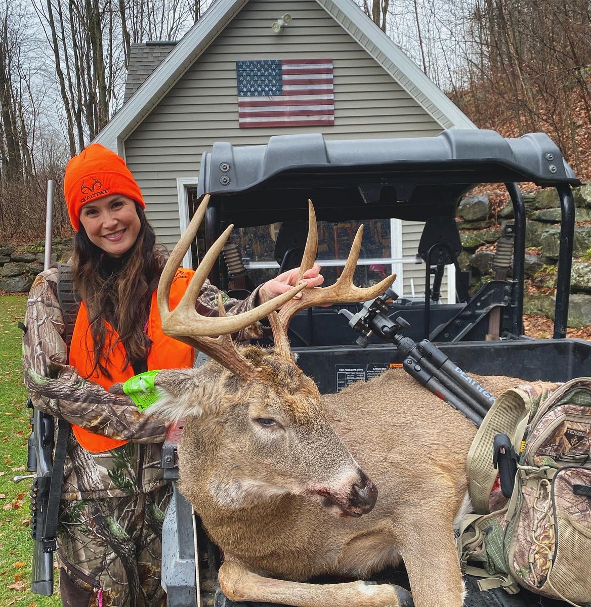 NateHosie's tweet photo. With the million other things you can be doing in your day thanks for choosing a deer stand with me I love sharing the woods with you and love you and our boys with all my heart! #Pennsy #WifeyCanShoot #LetThePowderBurn #huntemup #mancave #homewoods https://t.co/tMXagNxwoe