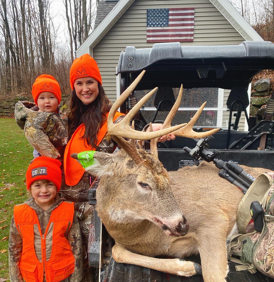 NateHosie's tweet photo. With the million other things you can be doing in your day thanks for choosing a deer stand with me I love sharing the woods with you and love you and our boys with all my heart! #Pennsy #WifeyCanShoot #LetThePowderBurn #huntemup #mancave #homewoods https://t.co/tMXagNxwoe