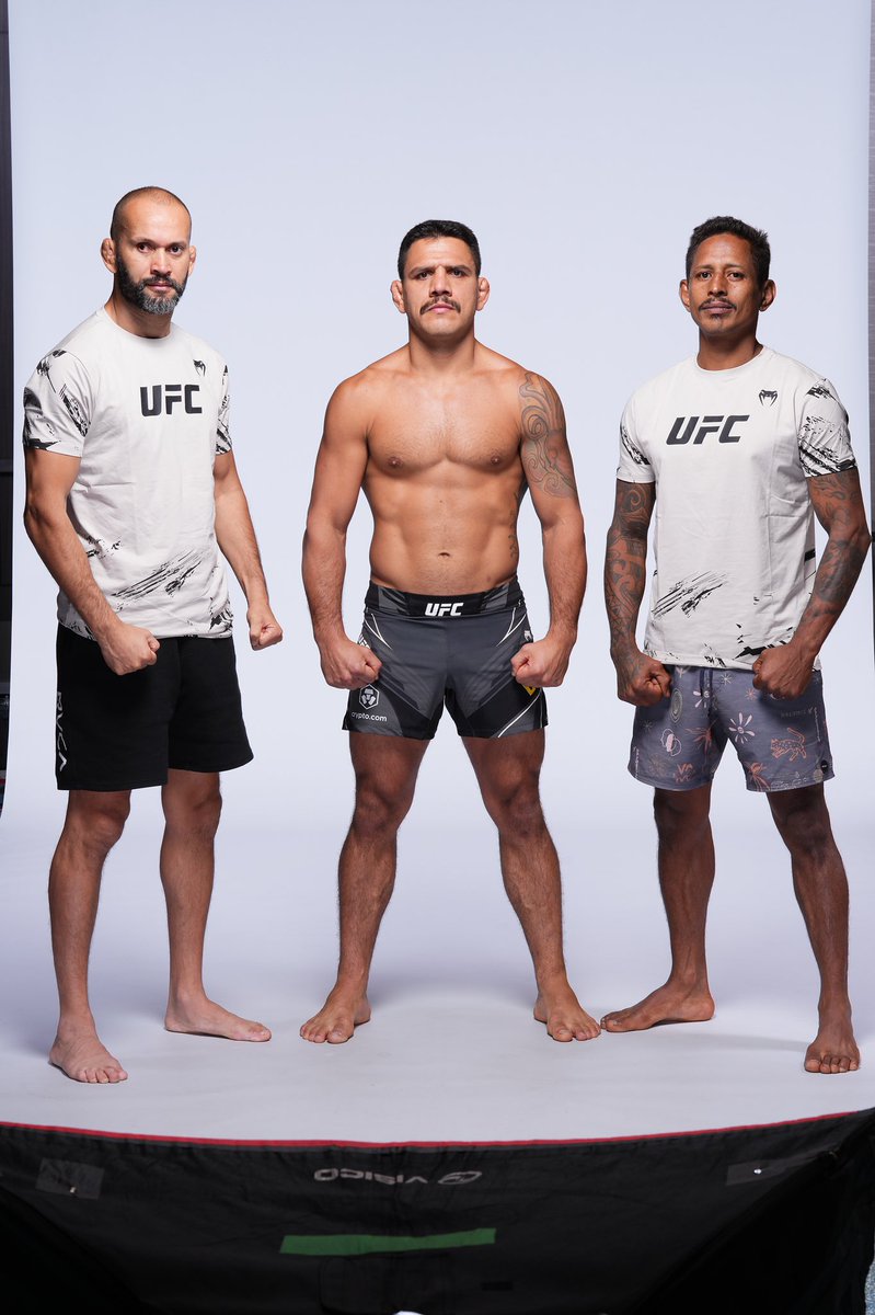 Fight week 

.
.
#mma #bjj #wresrler #muaythai #ready #fight