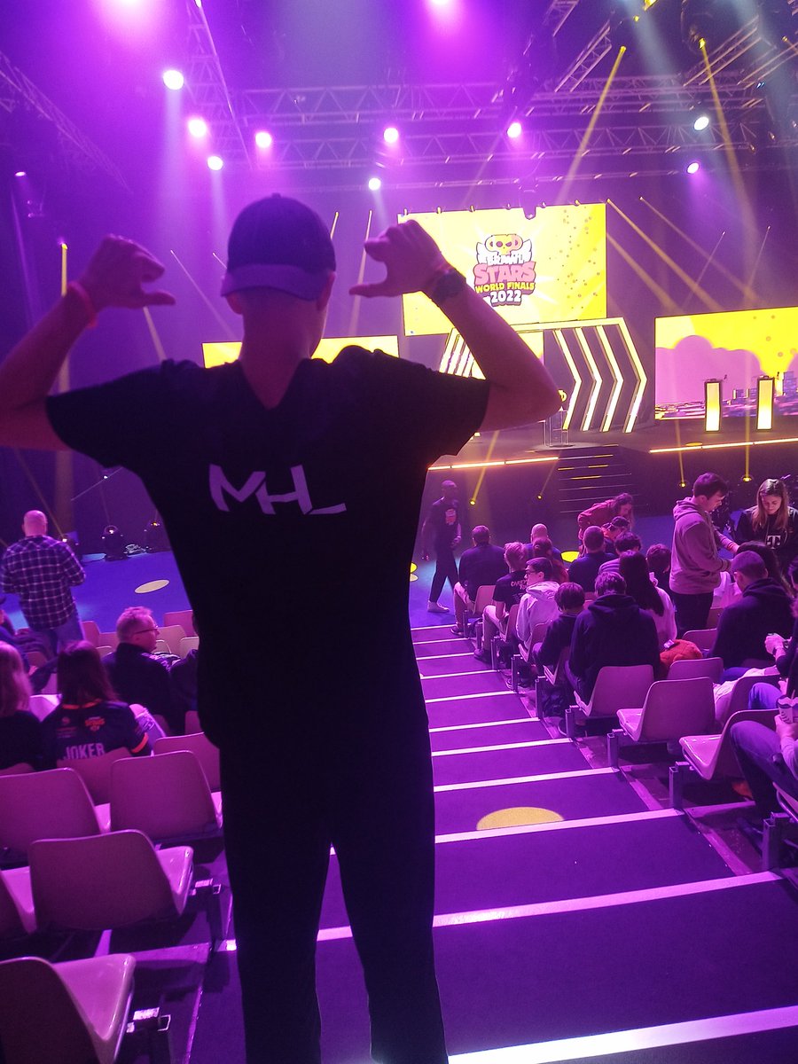 mhl_brawlstars's tweet photo. Time to get back to work for next season!
2023/01/01🤫 https://t.co/4pQqnQ2BQQ