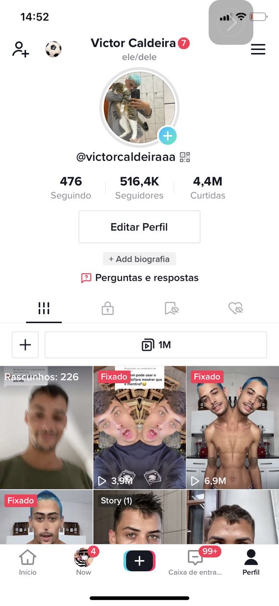 sacsofony's tweet image. E eu que tenho mais de meio milhão de seguidores no tiktok e tô ganhando um total de 0 dinheiros com isso kakkkakakakkkk