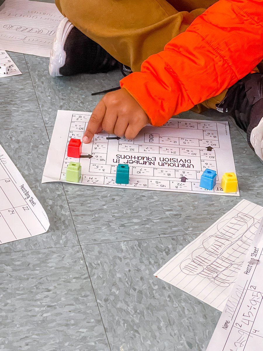 Today we had a little fun practicing Unknown numbers in division equations! ♟🎲