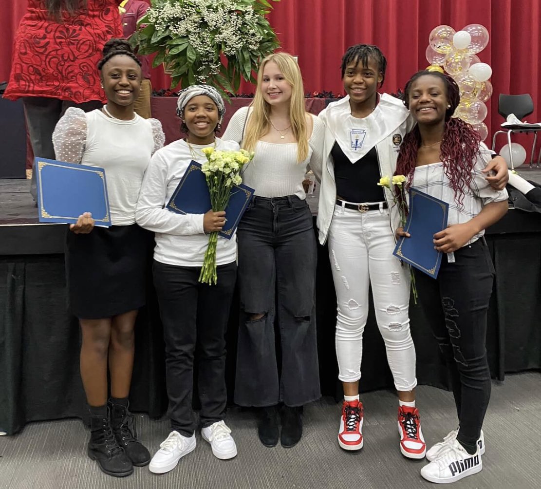 HillcrestGbb's tweet photo. They don't just play...they make the grades too...National Honor Society Induction (not pictured Emma Yurich) #Hillcrest #HillcrestTough https://t.co/hmVaH34sKx