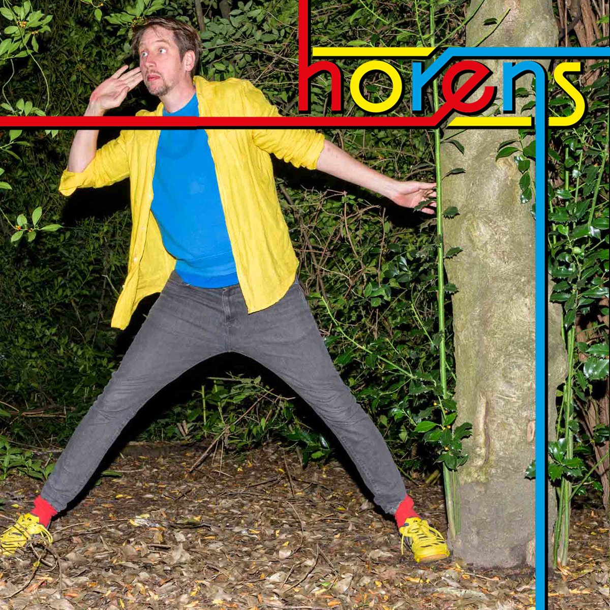 🔴 Wij zijn Horens. Wij maken geluid. 🟡 En dit is Michiel (1981): audiomaker, sound designer en eindredacteur. De gele van het stel. Vindt een goed verhaal in elke hoek. Voxpopte gister Sigrid Kaag voor de roze met gouden aflevering van Wie wat bewaart.🔵 horens.audio/#wie