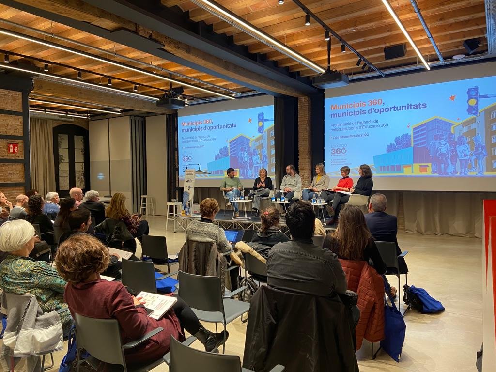 Educació 360 tweet media