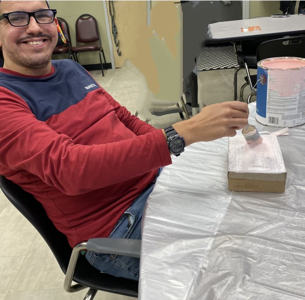 AndersonAutism's tweet photo. #AdaptiveDesign comes to West Rd & Horton Way LLLC's! While the majority of construction takes place in the Adaptive Design Center -@RedHookCC, the painting & logo stickering take place at day hab. Next stop, donating cat scratch boxes to local SPCAs! #Autism #AdultProgram #1in44 https://t.co/KbSvNp8dYc