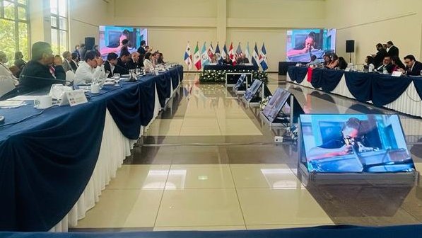 OITMexico's tweet image. La #OIT reitera su acompañamiento continuo a la #CRM para reforzar la dimensión laboral de la migración, una de las prioridades identificadas en la Reunión Viceministerial de la #CRM. Felicitamos a la PPT saliente de El Salvador y a la nueva PPT de Panamá.