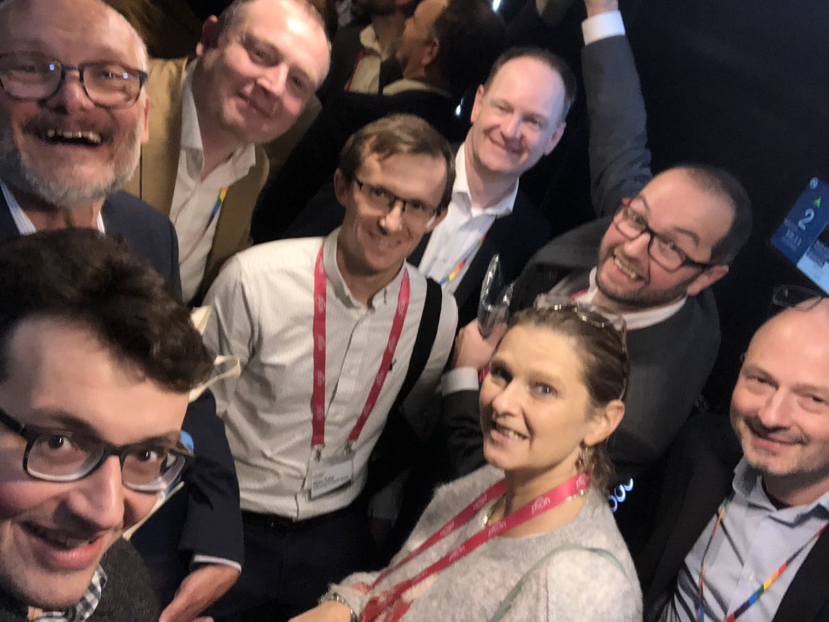 How many members of the <a href="/UCISA_CISG/">UCISA CISG</a> committee can you get in the lift at #cisgpcmg22 ?