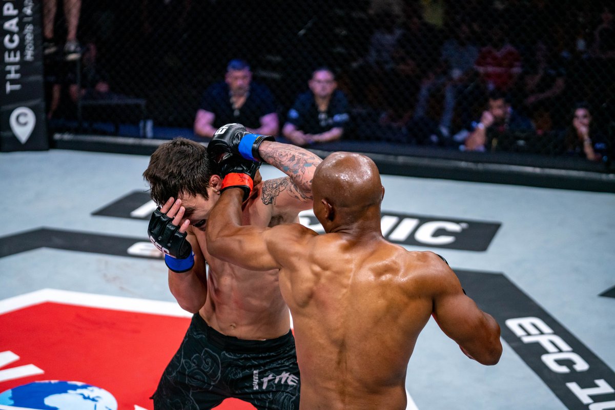 EFCworldwide's tweet photo. Sethwape and van Tonder go the distance but 'Bad News' defies the odds with a nod from all three judges 😤
#EFC100 https://t.co/mGmjqO3pbc