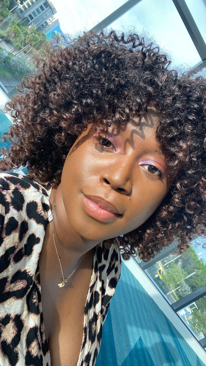 Shaadene's tweet image. 🎨🖌️🖼️ - #ArtBaselMiami2022 #artbasel2022 #baseling