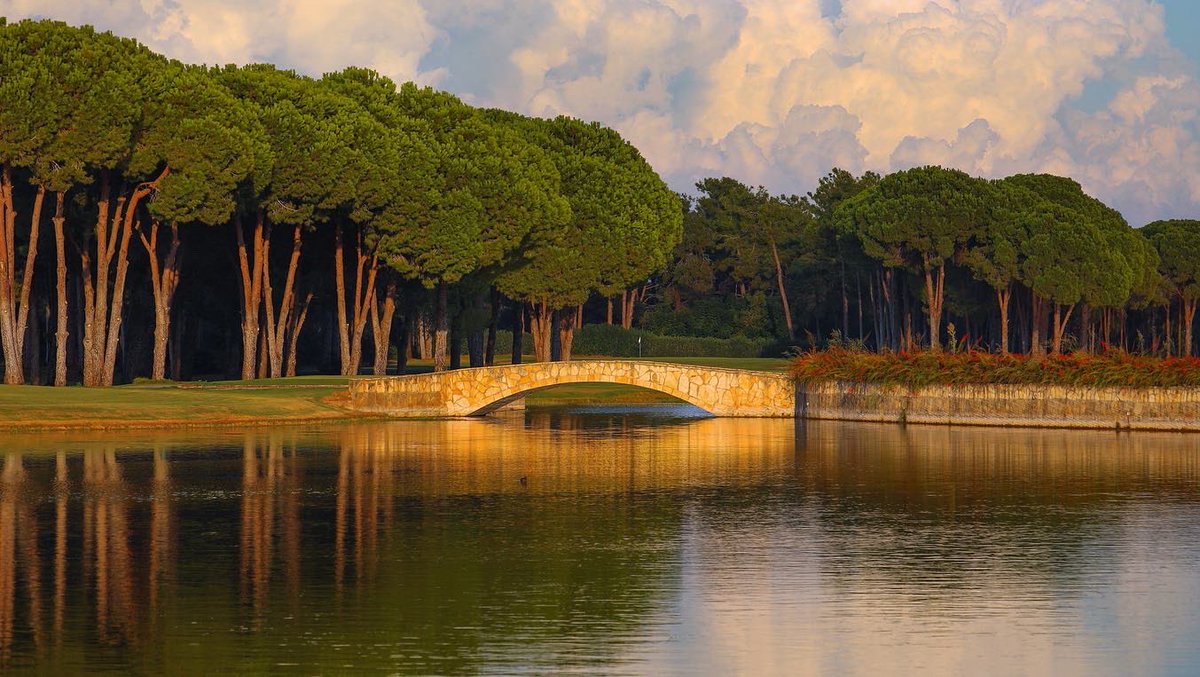 kevinmurraygolf's tweet photo. All done for this year time for a much needed break. A few pics from Gloria in Turkey #lovegolf #GolfArt #kevinmurraygolfphotography #banditgolfproductions#adventuresingolf #golfmonthly #itsallaboutthelight 
#gloriagolfresort https://t.co/TtUUUOOfhs