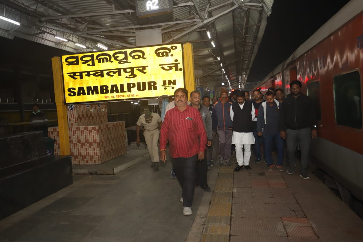 dpradhanbjp's tweet photo. ସମ୍ବଲପୁରର କାର୍ଯ୍ଯକର୍ତ୍ତାଙ୍କୁ ଧନ୍ୟବାଦ । https://t.co/l4I4ZlE8xh