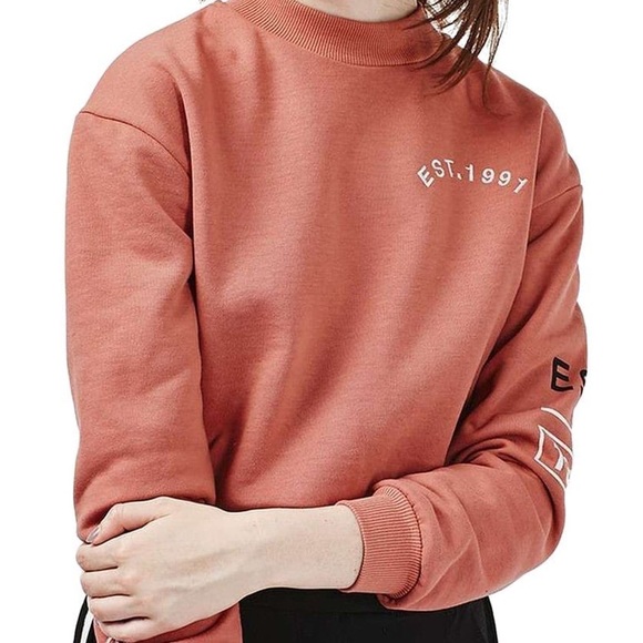 So good I had to share! Check out all the items I'm loving on <a href="/Poshmarkapp/">Poshmark</a> #poshmark #fashion #style #shopmycloset #nike #anntaylor #topshop: posh.mk/O4dEG06vpvb
