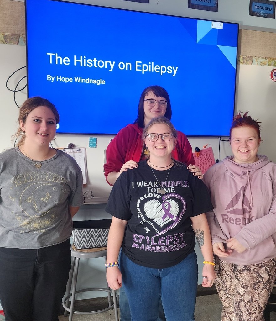 CVCSCougars's tweet photo. November was epilepsy awareness month. Hope Windnagle taught Mrs. Richir's seniors and HS History Club about a very personal topic, epilepsy. Students were able to ask Hope questions and learn about the history, signs, and treatment. https://t.co/3XkPD7bBO9