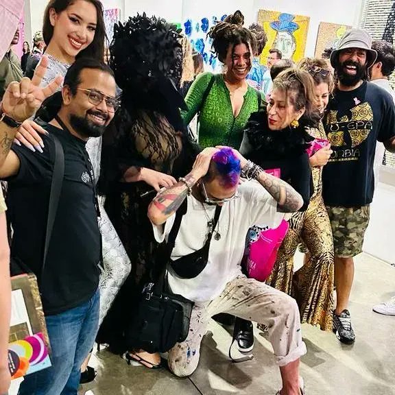 CreateProtocol's tweet image. @GirishAhirwar, CEO at @createprotocol &amp;amp; team interacting &amp;amp; sharing the vision of #CreatorConsole with #artists at #ArtBaselMiami2022 

Big thanks to Hypnotiq for full support to #CreateProtocol. He&apos;ll soon be launching #WomenUnite #NFTCollection with #ConsoleatArtBasel 🚀