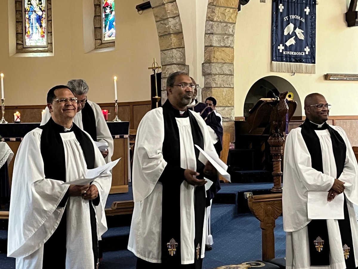 ArchbishopThabo's tweet image. Two brand new Canons and three Archdeacons of our diocese . Congratulations.