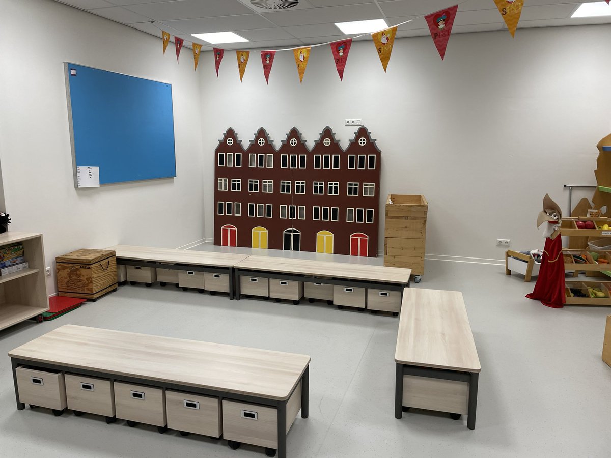 Vandaag officieel IKC Groenhouten mogen openen. Mooie nieuwe plek voor onderwijs en opvang in Leusden! Veel plezier voor alle leerlingen, leerkrachten en anderen!