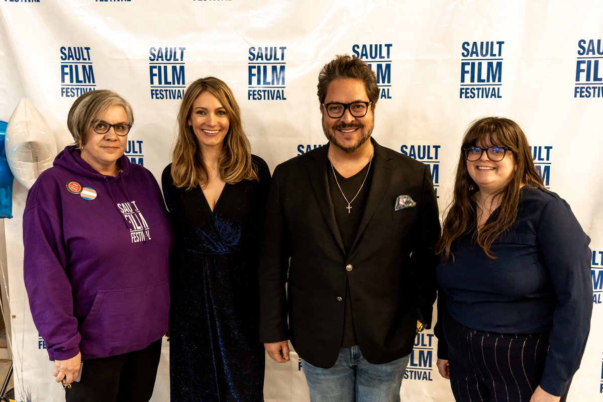 SaultFilmFest's tweet photo. Some more great captures from the third annual #SaultFilmFestival by Alexa LeClair Photography. Follow along on our Facebook for the full albums! #TheSault #FilmFestival #RedCarpet https://t.co/evCRns55nc